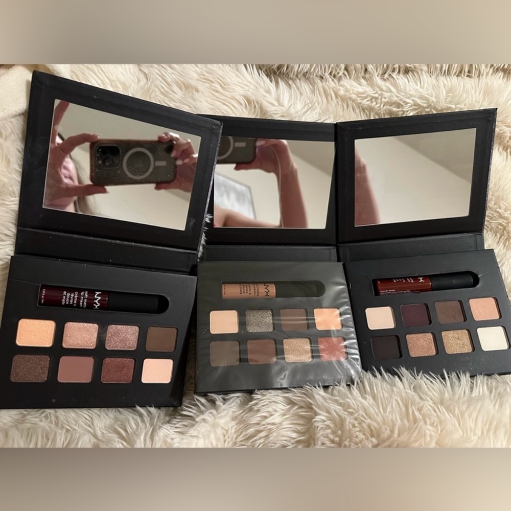 3 NYX wanderlust eyeshadow palettes